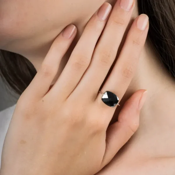Morganne Bello Bague-BAGUE OR BLANC COUSSIN HEMATITE