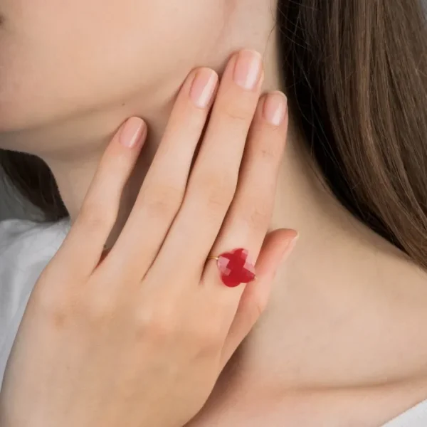 Morganne Bello Bague-BAGUE OR JAUNE TREFLE QUARTZ ROUGE