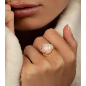 Morganne Bello Bague-BAGUE SONGE OPALE ETHIOPIENNE + DIAMANTS OR JAUNE