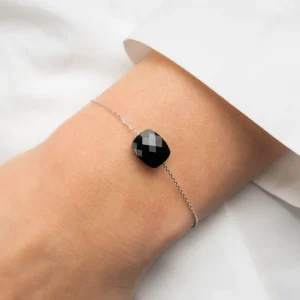 Morganne Bello Bracelet-BRACELET OR BLANC COUSSIN ONYX