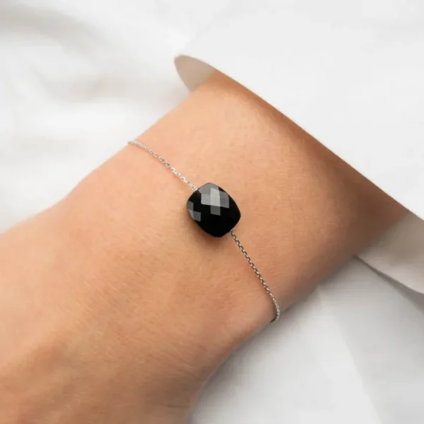 Morganne Bello Bracelet-BRACELET OR BLANC COUSSIN ONYX