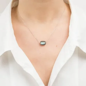 Morganne Bello Collier-COLLIER OR BLANC COUSSIN LABRADORITE