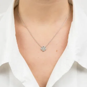 Morganne Bello Collier-COLLIER OR BLANC TRÈFLE DIAMANTS