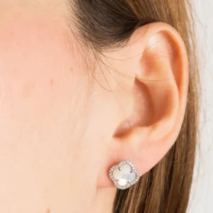 Morganne Bello Boucles D'Oreilles-PUCES D'OREILLES VICTORIA DIAMANTS NACRE BLANCHE + DIAMANTS OR BLANC